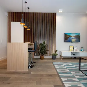 Inpoint With Parking Available Aparthotel