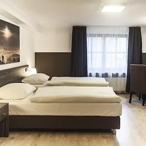 3* Lägenhetshotell Pergamin