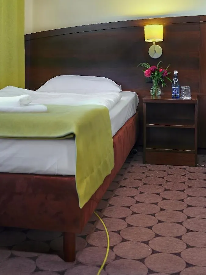 ***  Aparthotel Lumen Krakow Poland